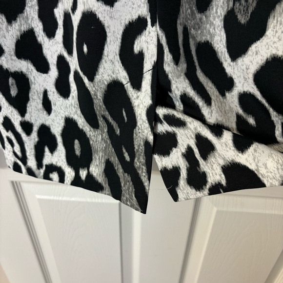 Ann Taylor Animal Print Sheath Dress sz 4 - Picture 6 of 13